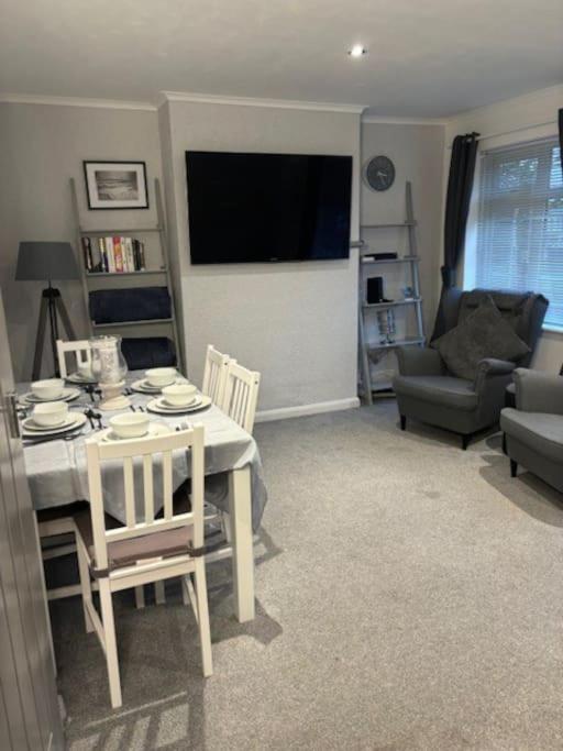 Villa Clarke'S Airbnb Worthing Exterior foto